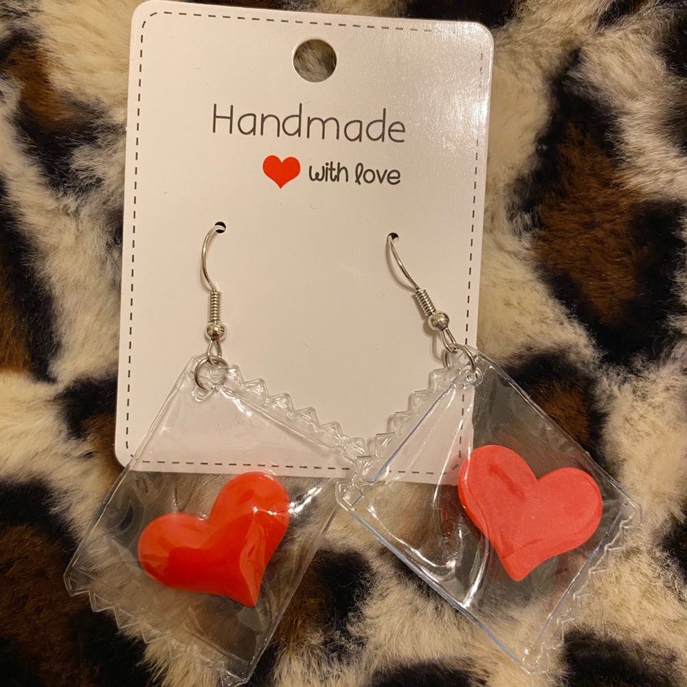 Love heart candy earrings - Picture 2 of 2